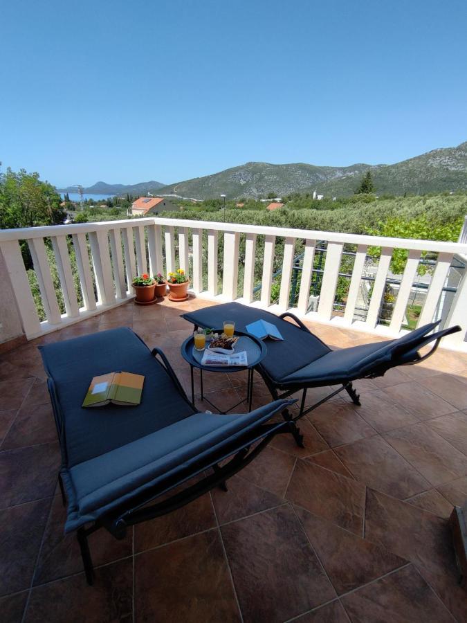 Apartments Kola Banići Eksteriør billede
