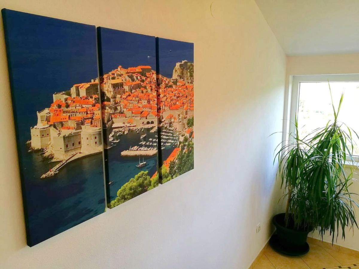 Apartments Kola Banići Eksteriør billede
